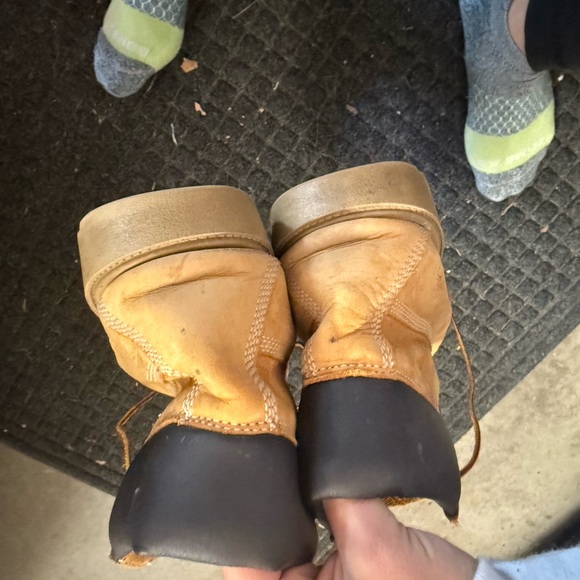 Timberlands - Picture 5 of 10